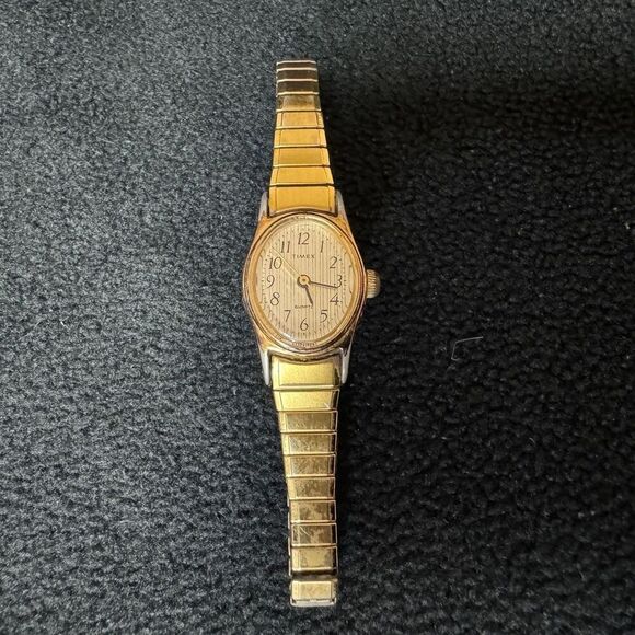 Vintage Timex N Cell Oval Watch Gold Womens Minimalist Classic Analog Timepiece main image 5